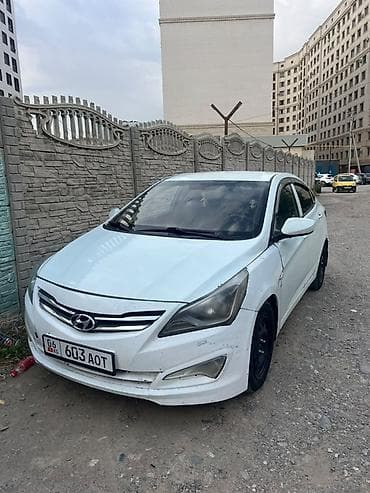 leksus es350: Hyundai Solaris: 2014 г., Седан — 1
