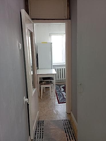 69: 1 комната, 32 м², 5 мкр 104 серия, 4 этаж — 8