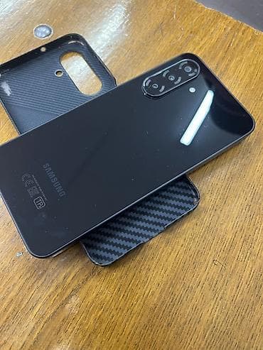 Samsung Galaxy A26, Б/у, 128 ГБ, цвет - Черный, 2 SIM