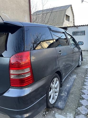 bmw e92: Toyota WISH: 2003 г., 1.8 л, Автомат, Бензин, Минивэн — 6