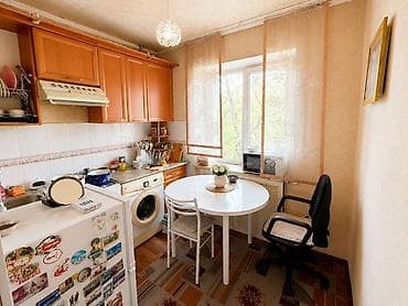 Квартиры: 1 комната, 35 м², 105 серия, 3 этаж, Косметический ремонт — 2