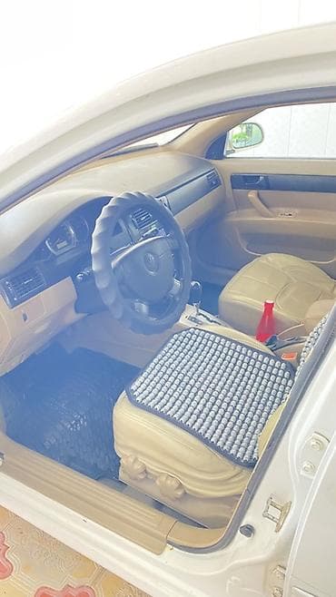 шевролет лаччети: Chevrolet Lacetti: 2004 г., Автомат, Седан — 4