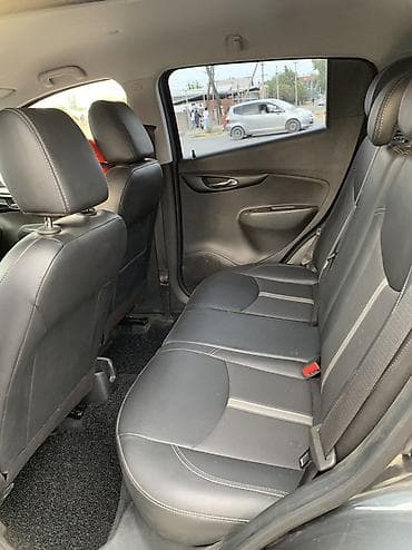 Chevrolet Spark: 2019 г., 1 л, Вариатор, Бензин, Седан — 8