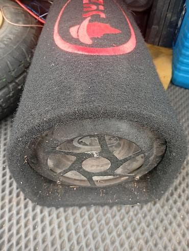 poco 5x: Автомобильный сабвуфер в тубе X‑JAZZ (активный) - Корпус — 2