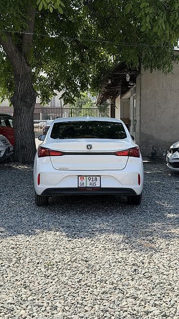 Унаа сатуу: Changan Eado: 2022 г., 0.1 - engine capacity л, Вариатор, Электромобиль, Седан — 7