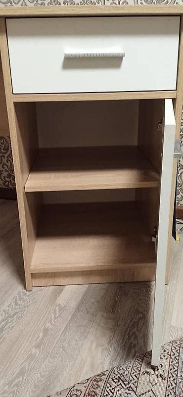 table study: Парта учебна,Российского производства,состояние хорошая,размер 120 на — 4