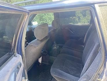 v klass: Volkswagen Passat Variant: 1994 г., 1.8 л, Механика, Газ, Универсал — 9