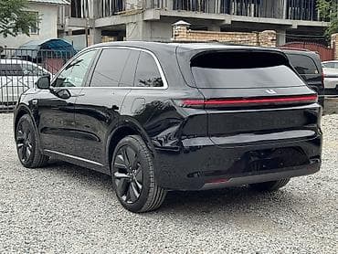byd leopard 3: Lixiang L6: 2025 г., 1.5 л, Автомат, Гибрид, Кроссовер — 6