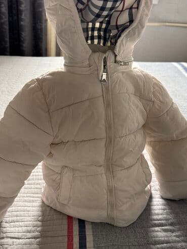 пальто детское демисезонное: Продаю куртку для девочки для мальчика пойдут от 9 мес до 1,5 года — 2