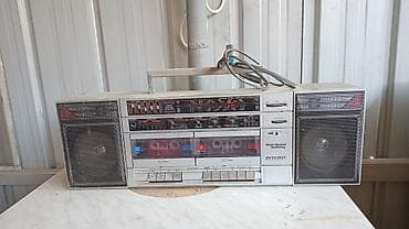 video cassette player: Портативный магнитофон Sharp с двойной кассетной декой и — 1