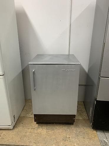Холодильник маленький. ❄️ 👍 Полностью рабочий. Производство Россия