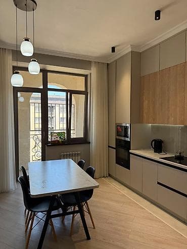 Квартиры: 2 комнаты, 93 м², Асанбай мкр Элитка, 9 этаж, Свежий ремонт — 1