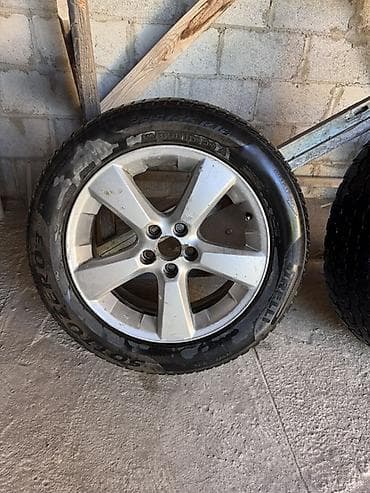 Колеса в сборе 235 / 55 / R 18, Всесезонная, Б/у, Комплект, Внедорожные (АТ/МТ), Литые, отверстий - 5 at lalafo.kg Колеса в сборе 235 / 55 / R 18, Всесезонная, Б/у, Комплект, Внедорожные (АТ/МТ), Литые, отверстий - 5