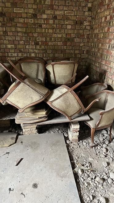 паталь: Стуля Классические мягкие кресла с деревянным каркасом. 1 штук 2200 — 3