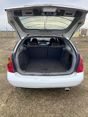 lada vesta: Nissan Primera: 2002 г., 1.8 л, Механика, Бензин, Универсал — 8