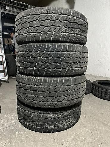 Транспорт: Шины 285 / 60 / R 18, Лето, Б/у, Комплект, Внедорожные (АТ/МТ), Китай, Maxxis — 2