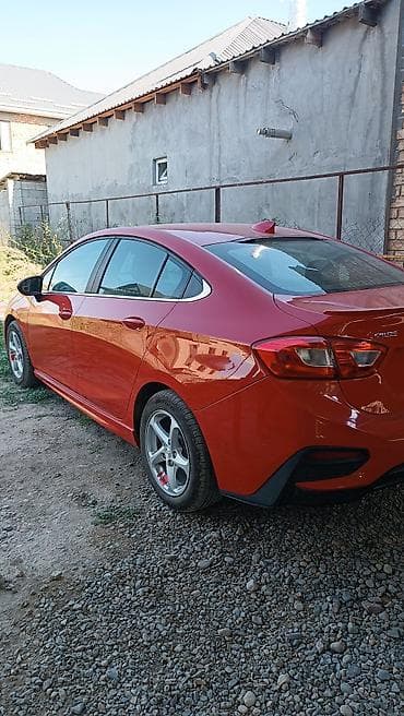 Chevrolet Cruze: 2018 г., 1.4 л, Автомат, Бензин, Седан — 2