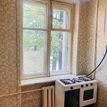 Квартиры: 1 комната, 25 м², Пишпек Хрущевка, 2 этаж, Требуется ремонт — 5