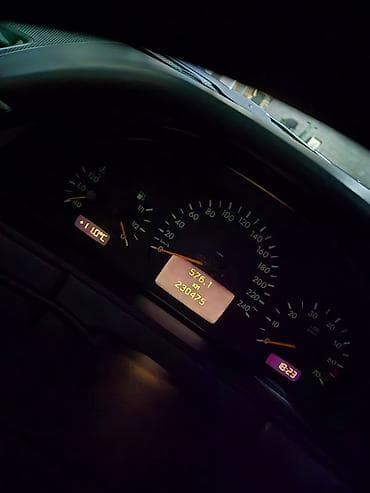 eafc 25: Mercedes-Benz E-Class: 2000 г., 2 л, Механика, Бензин, Седан — 6