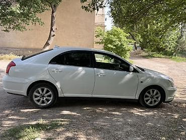 Toyota Avensis: 2005 г., 1.8 л, Автомат, Бензин, Хэтчбэк — 3