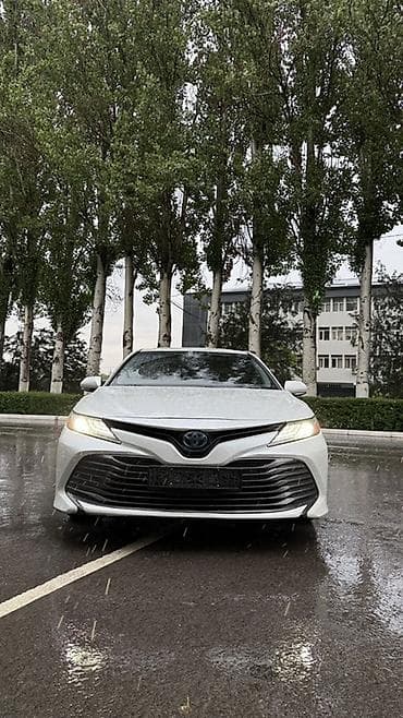 Продажа авто: Toyota Camry: 2018 г., 2.5 л, Автомат, Гибрид, Седан — 3