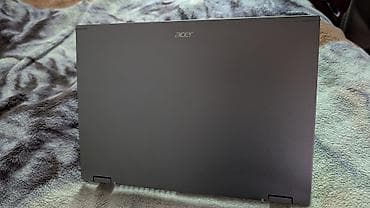 Ультрабук Acer, брался новым год назад, почти не использовали. В
