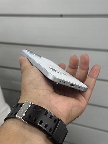 телевон айфон: IPhone 15, Б/у, 128 ГБ, Белый, Защитное стекло, Чехол, В рассрочку, 97 % — 4
