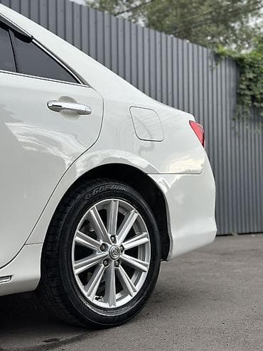 усилитель камри: Toyota Camry: 2013 г., 2.5 л — 7