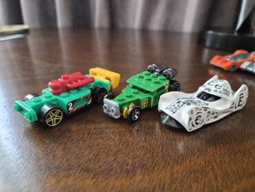 Искусство и коллекционирование: Продаю коллекцию машинок Hot Wheels оригинал, каждая по 200с каждая — 7