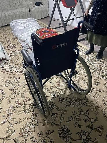 Корректоры осанки: Инвалидная коляска с санитарным оснащением (туалетное кресло-коляска) — 6