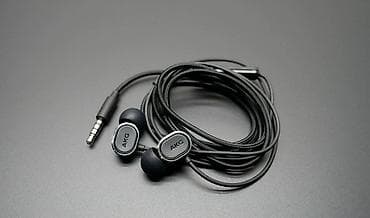 вакуумные наушники: Наушники AKG — 2