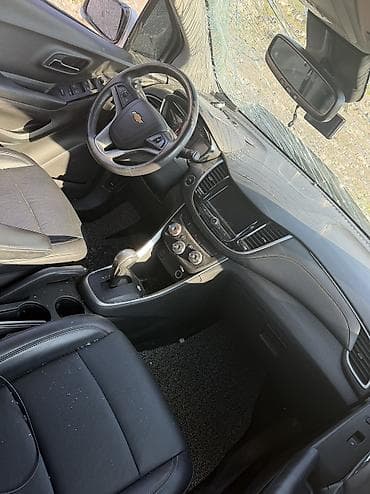 тирано: Chevrolet Trax: 2020 г., 1.6 л, Автомат, Дизель, Внедорожник — 6
