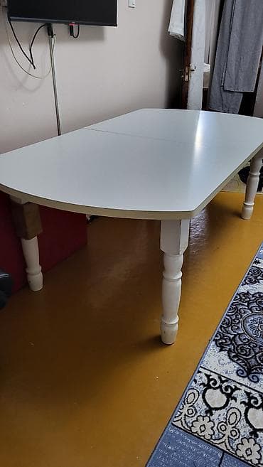Сантехника: Продаю стол за 8000 сом. ширина 90 см, длинна с добавлением 2.50 — 1