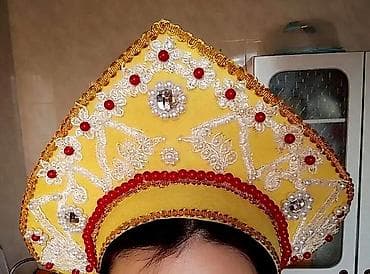 улуттук кийимдер: Кокошник,корона — 2