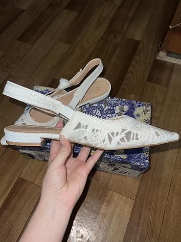Туфли: Туфли, 38, Dior, Жаңы, түсү - Ак, Өзү алып кетүү — 4