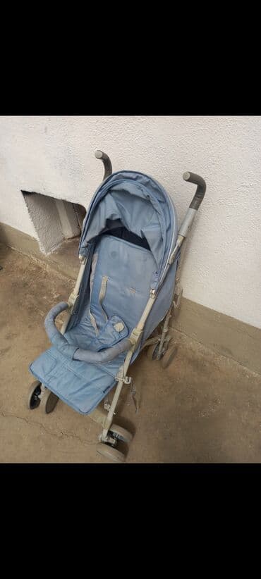 срочно продаю в связи с переездом: Коляска, цвет - Голубой, Б/у — 1