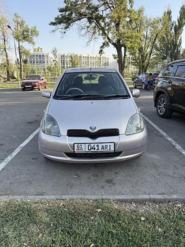 Toyota: Toyota Vitz: 2001 г., 0.1 л, Автомат, Бензин — 2