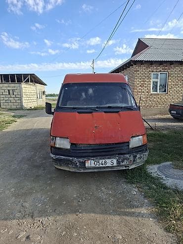 фара форд: Фургон Ford Transit (пассажирско-грузовой) Основные особенности: - — 1