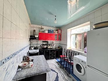 церков: 167 м², 5 комнат, Бронированные двери, Евроремонт, Забор, огорожен — 7