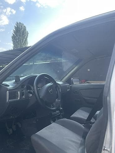 Daewoo Nexia: 2011 г., 1.6 л, Механика, Бензин, Седан — 4