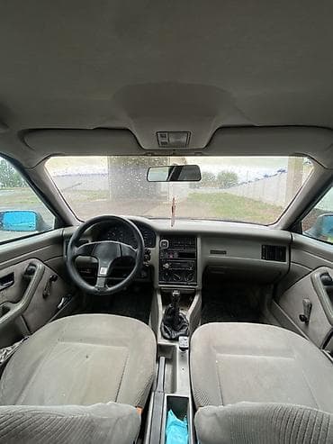 Audi: Audi 80: 1993 г., 2 л, Механика, Газ, Седан — 6