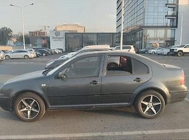 6: Volkswagen Bora: 2001 г., 1.6 л, Механика, Бензин, Седан — 3