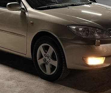 калеса бмв: Toyota Camry: 1965 г., Автомат, Бензин, Седан — 1