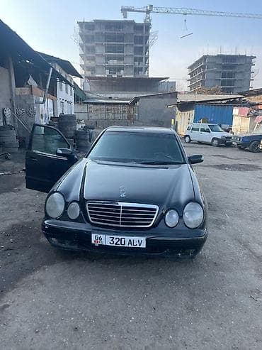 aion v plus: Mercedes-Benz E-Class: 2001 г., 2.2 л, Автомат, Дизель, Седан — 1
