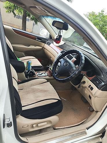 справа: Toyota Windom: 2004 г., 3 л, Автомат, Бензин, Седан — 6