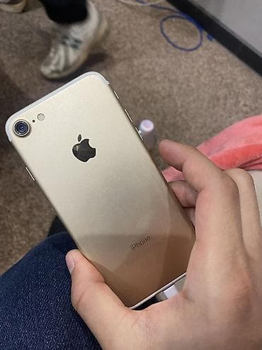 IPhone 7, Б/у, 32 ГБ, Золотой, 80 %