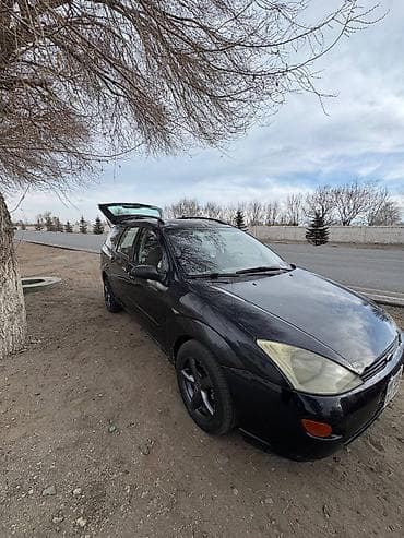 Ford Focus: 2001 г., 1.8 л, Механика, Бензин, Универсал