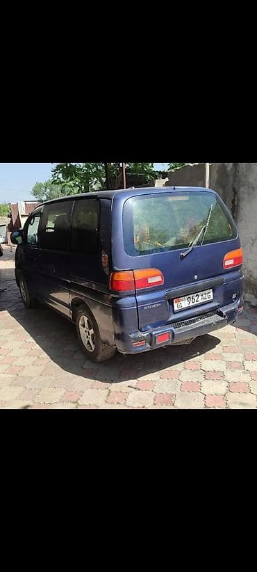 Продажа авто: Mitsubishi Space Gear: 1998 г., 2 л, Механика, Бензин, Минивэн — 3