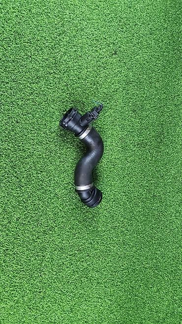 Патрубок Е60 Е63 Е65 с С двигателем N52 1712 7521 77801 В