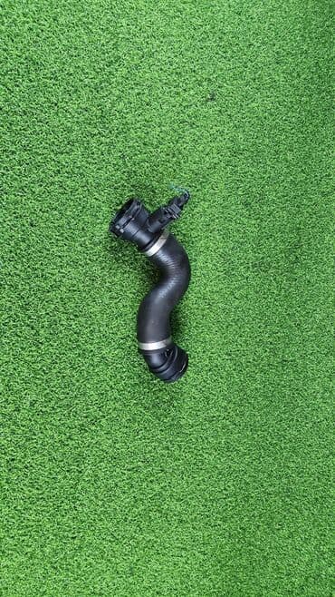 блок предохранителей: Патрубок Е60 Е63 Е65 с С двигателем N52 1712 7521 77801 В — 1